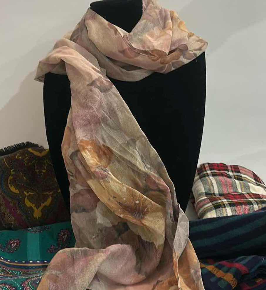 Photo 1 of 5 WOMEN SCARVES AND SHOULDER WRAPS