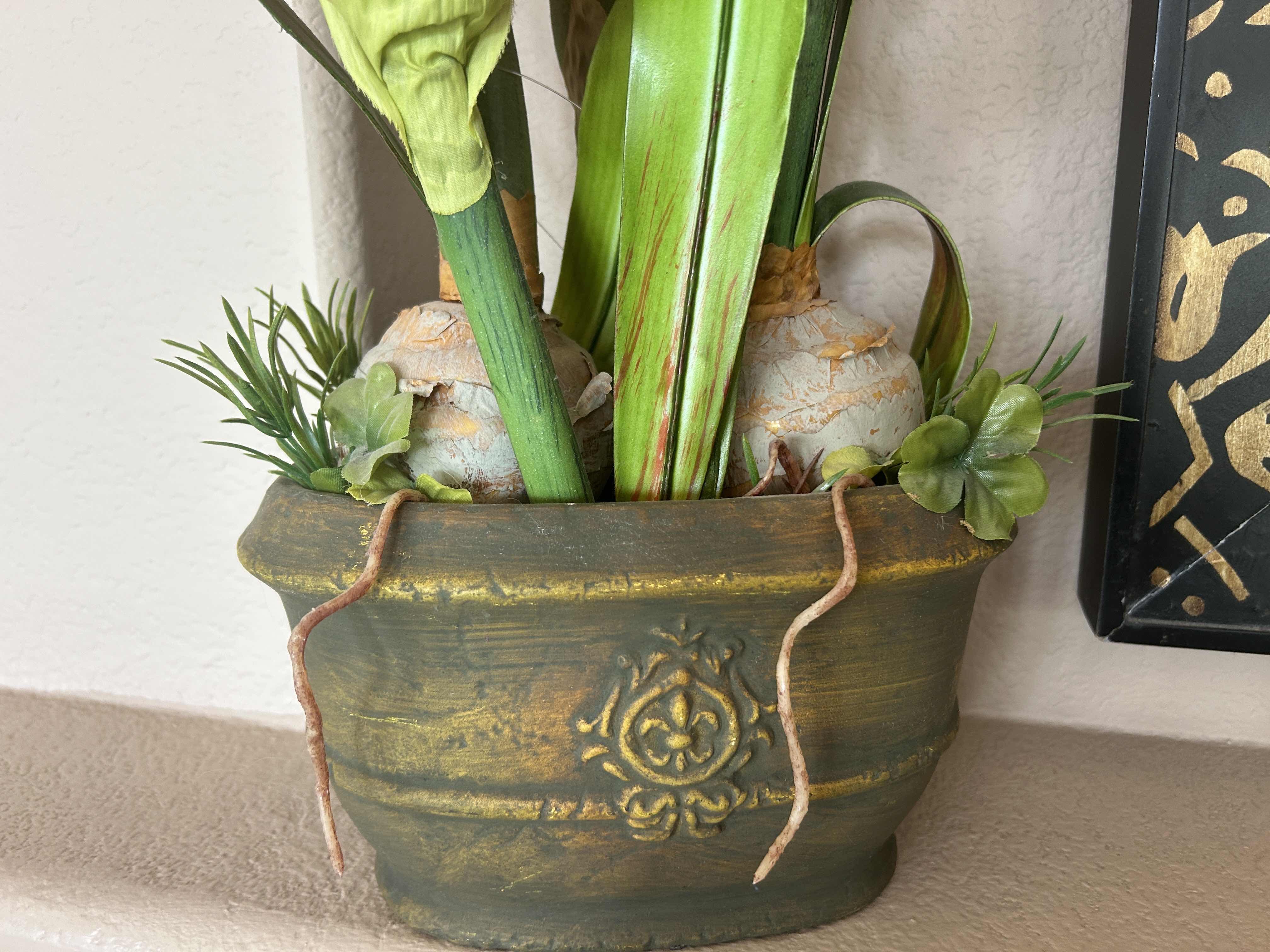Photo 1 of RUST AMARYLLIS IN OVAL CERAMIC POT WITH FAUX FLORAL H26”