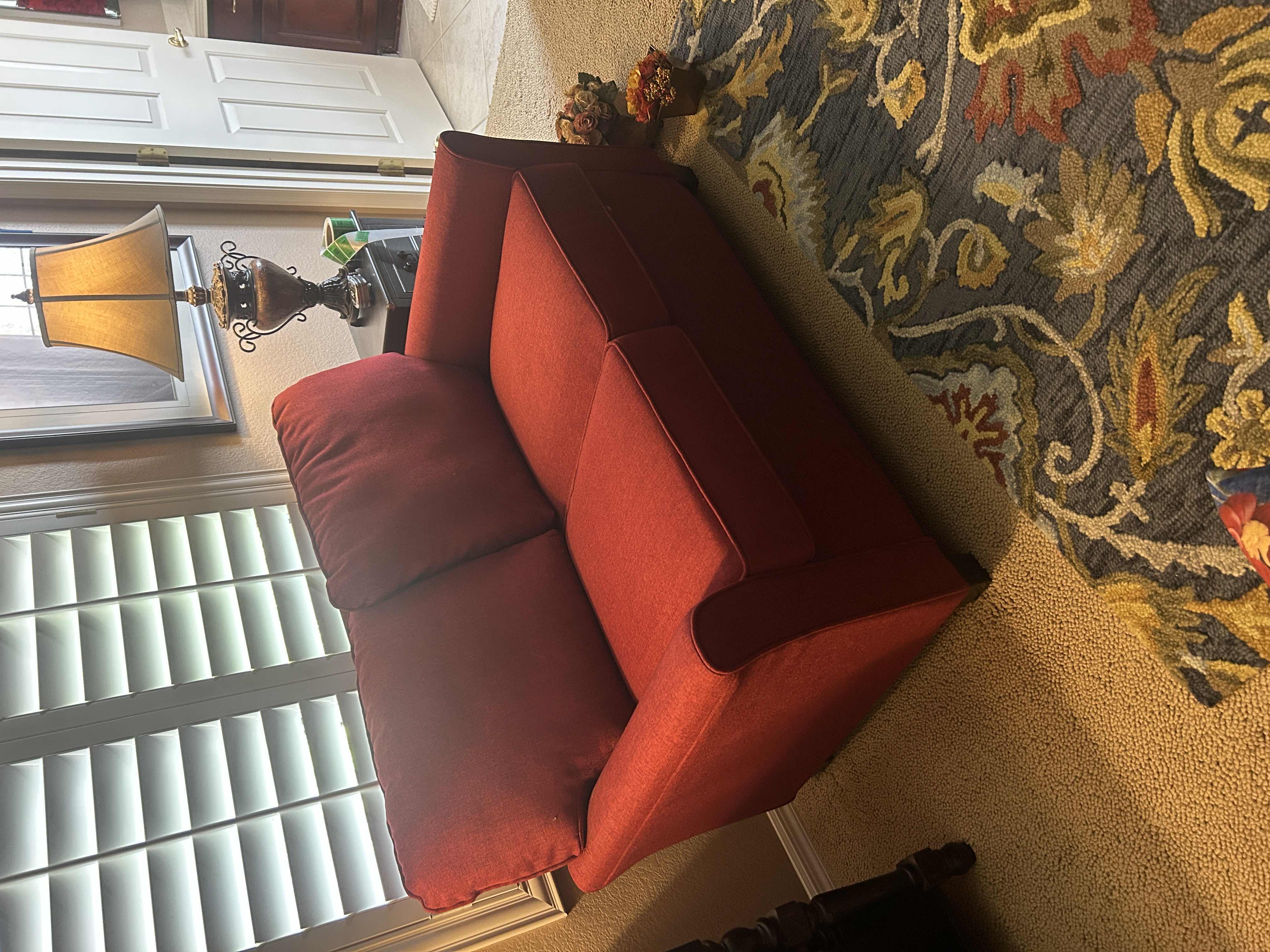Photo 1 of 5' RED LOVESEAT W 2 ACCENT PILLOWS