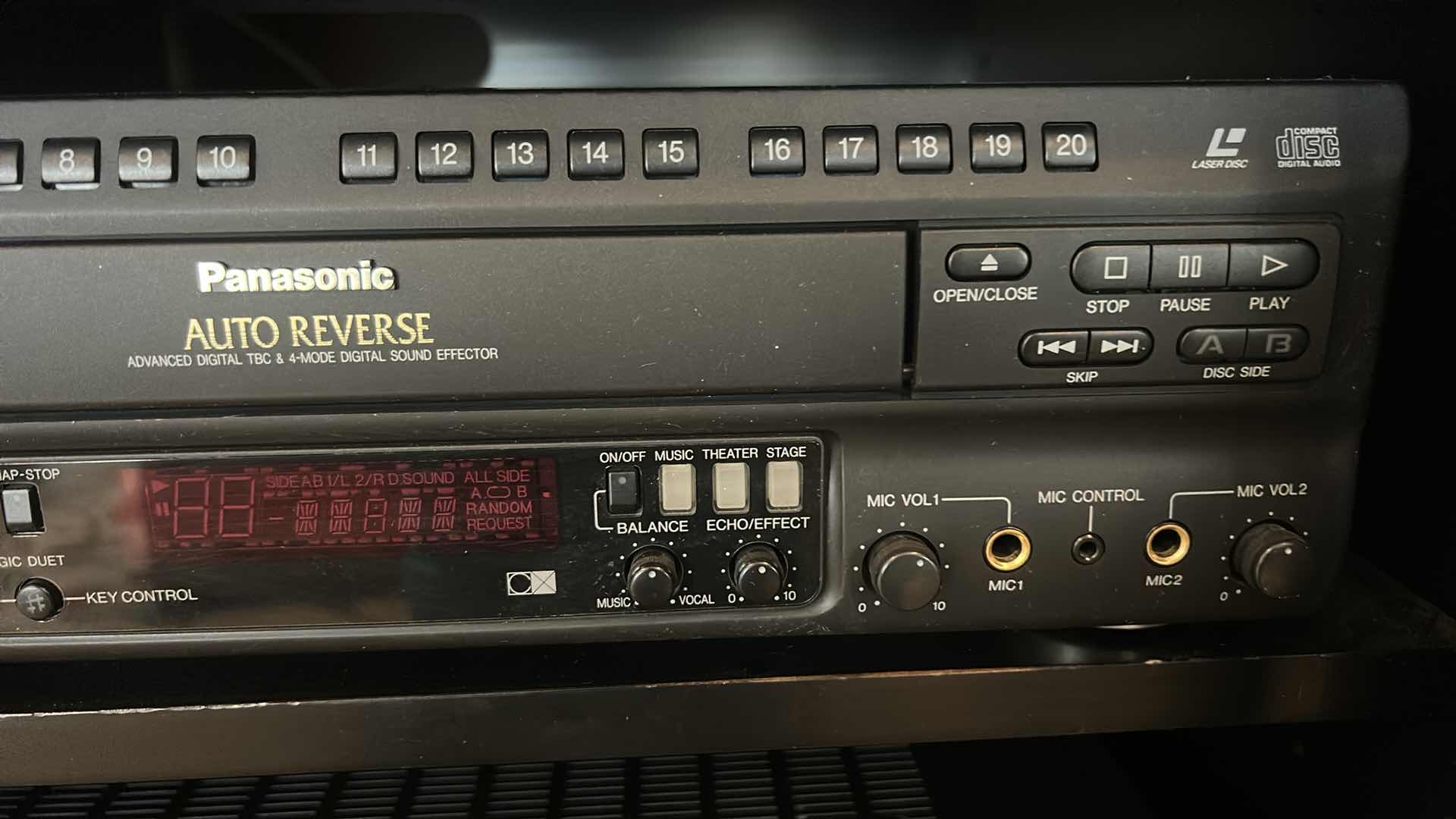 Photo 1 of PANASONIC MULTI LASER DISC KARAOKE PLAYER W MULTIPLE SONG DISCS & MICROPHONE