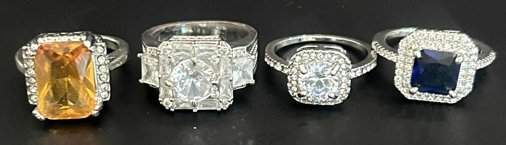 Photo 1 of 4 WOMENS FASHION RINGS EST SIZE 7-8