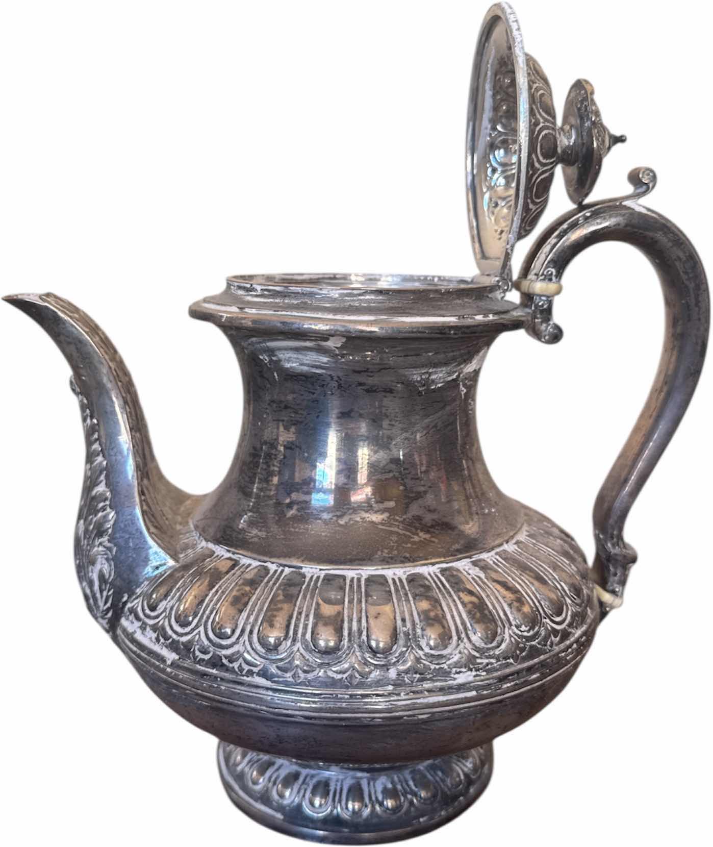 Photo 1 of 2- ANTIQUE SHEFFIELD SILVER COFFEE/TEAPOT AND TEA/COFFEE POT WITH LID

H9”