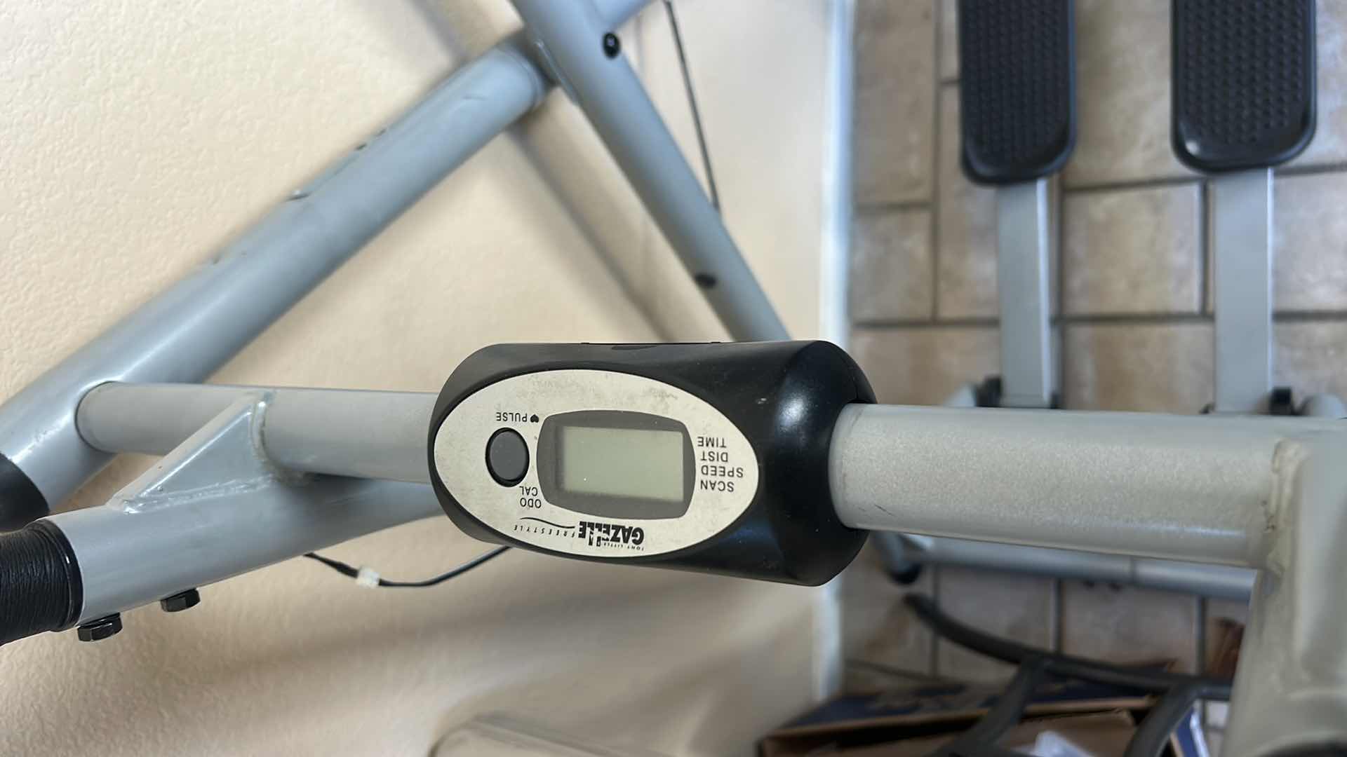 Photo 1 of GAZELLE FREESTYLE EXTREME GLIDER EXERCISER