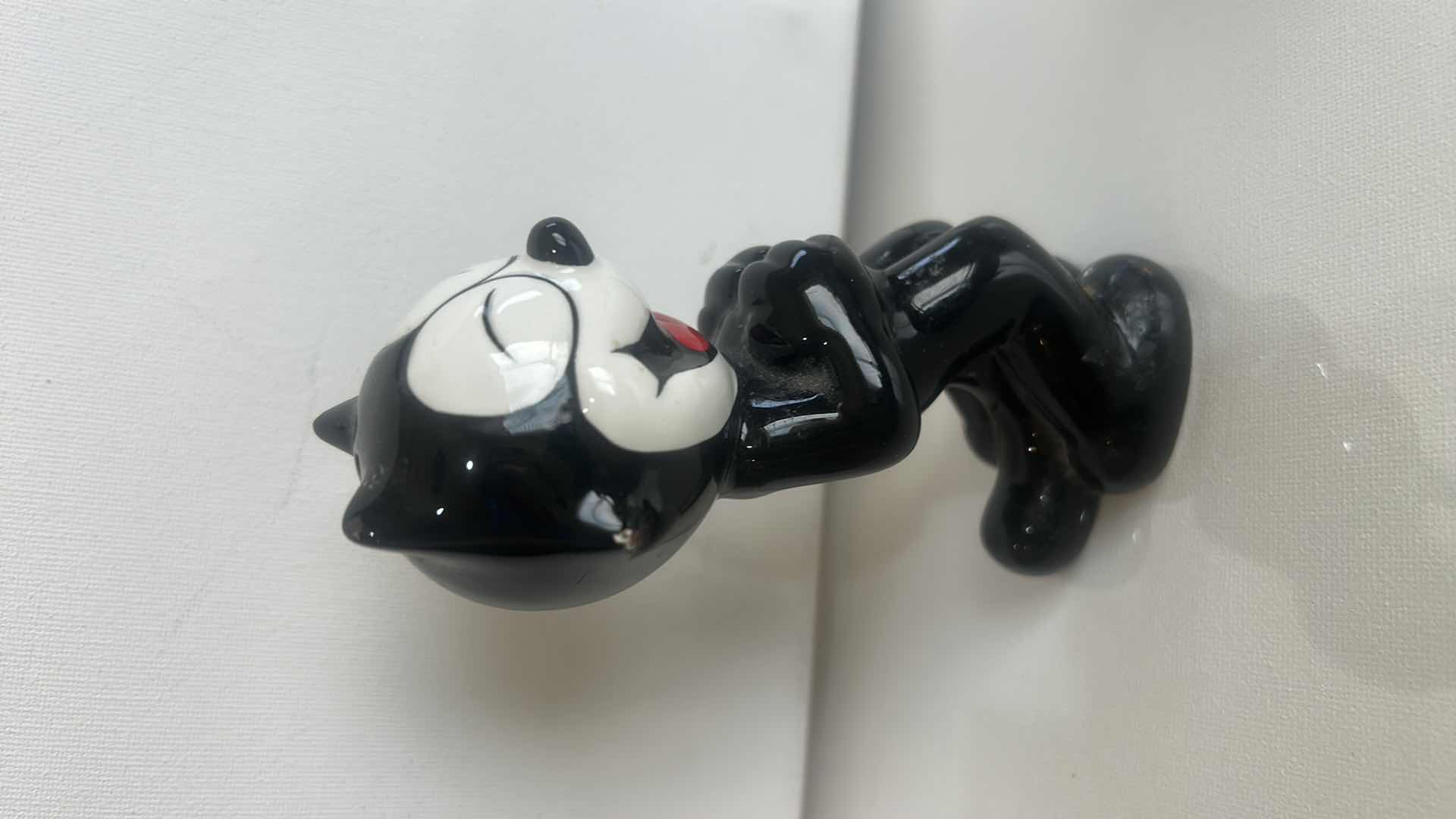 Photo 1 of CLAY ART - FELIX THE CAT SALT AND PEPPER SHAKERS H5.5”