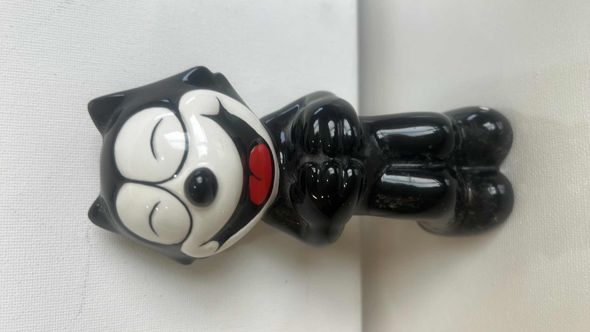 Photo 1 of CLAY ART - FELIX THE CAT SALT AND PEPPER SHAKERS H5.5”