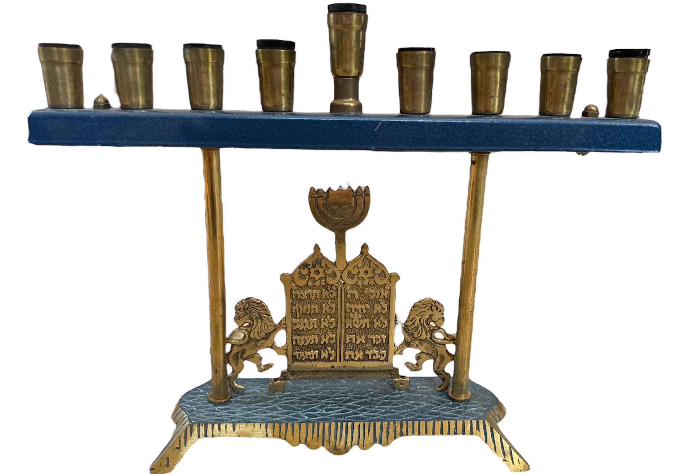 Photo 1 of VINTAGE ISRAELI 10 COMMANDMENTS MENORAH CHANUKIA LAMP

12.5” X 2.5” X H10”
