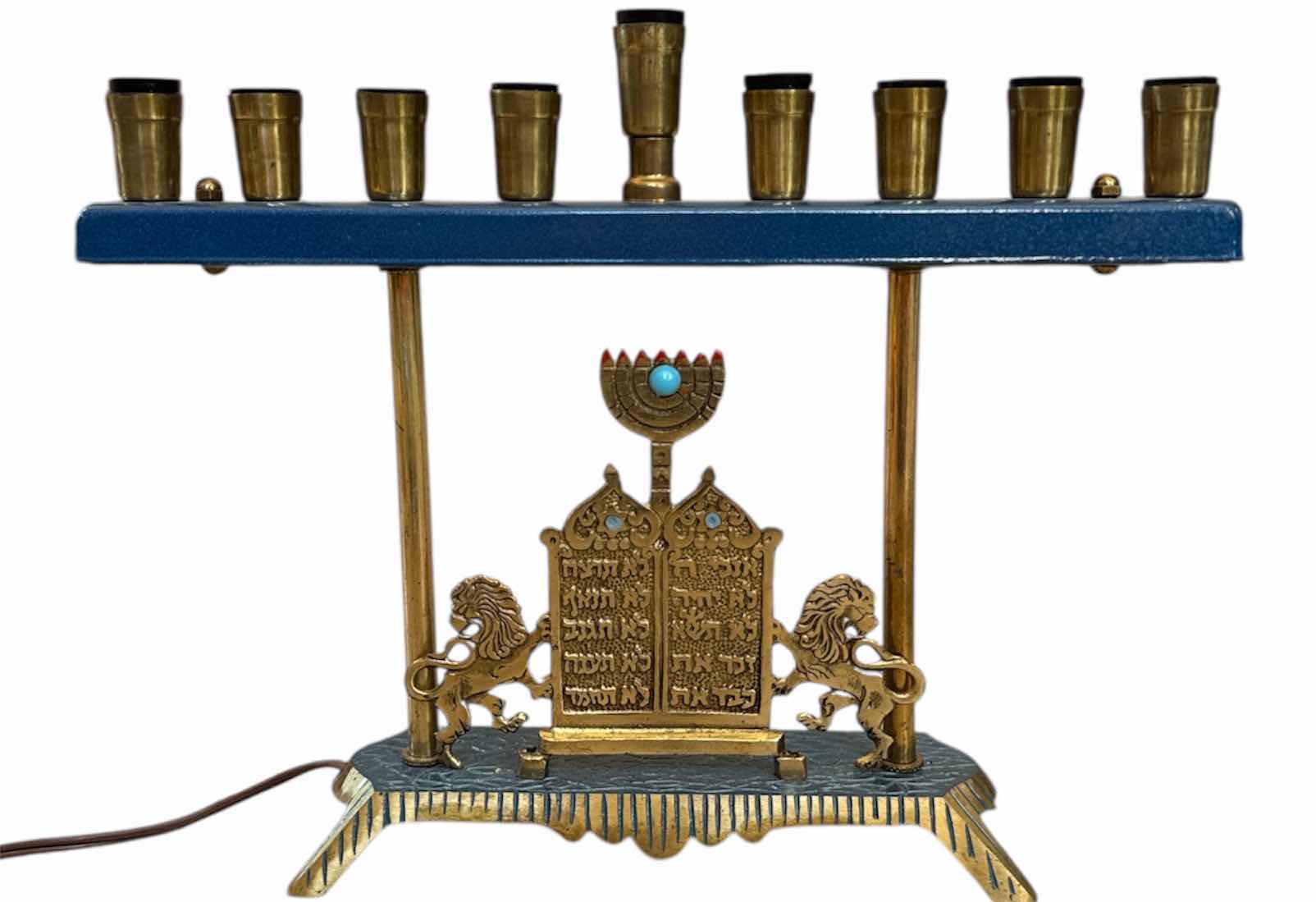 Photo 1 of VINTAGE ISRAELI 10 COMMANDMENTS MENORAH CHANUKIA LAMP
12.5” X 2.5” X H10”