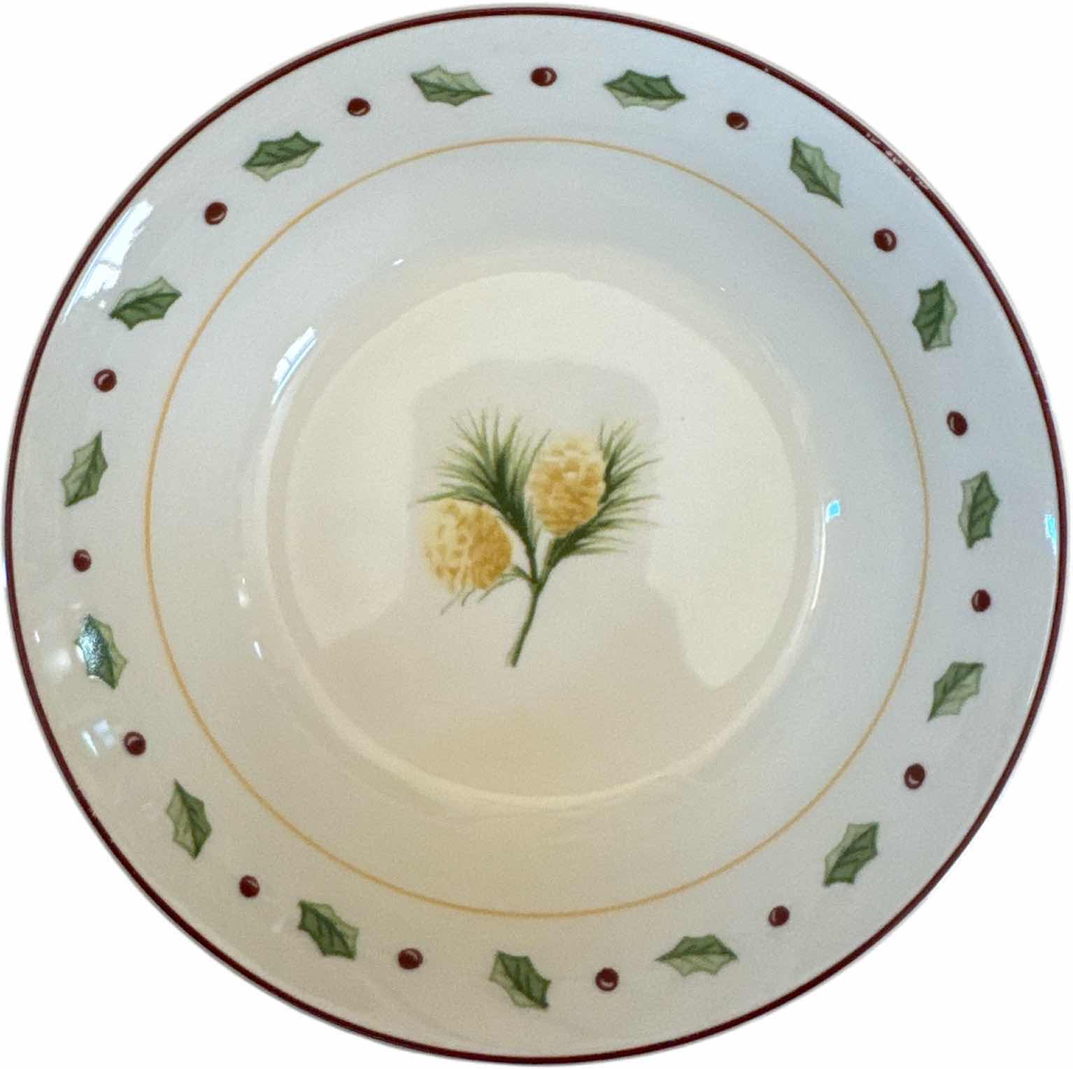 Photo 1 of 14- VINTAGE MERRY BRITE HOLIDAY CHRISTMAS HOLLY PINE CONE BOWLS

D9” AND SMALLER