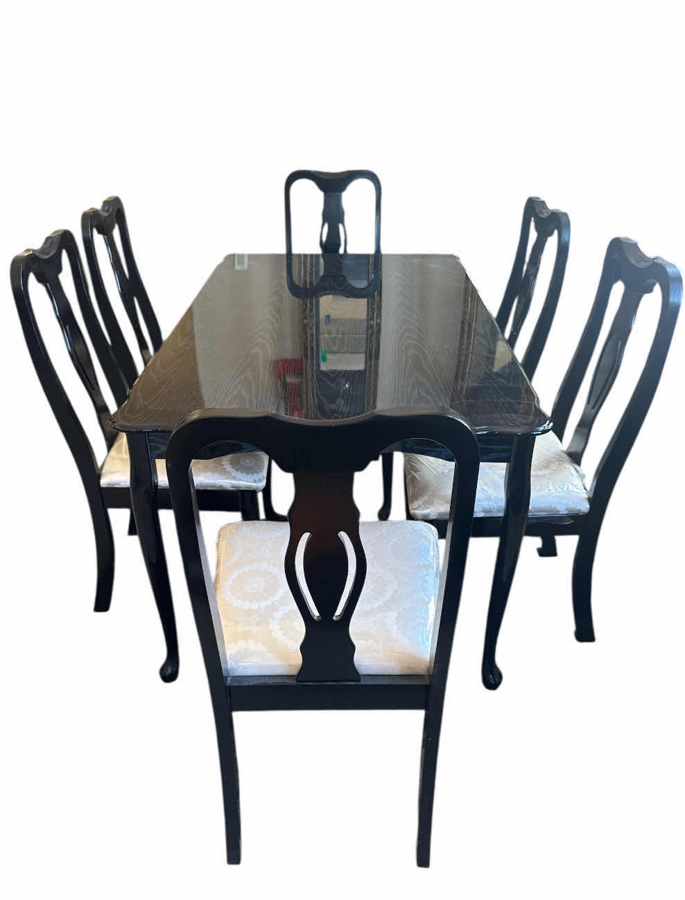 Photo 1 of BLACK DINNING TABLE AND 6 CHAIRS,
WOOD

TABLE
60” X 36” X H29”