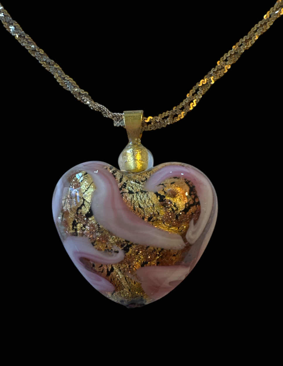 Photo 1 of STAUER MURANO PUFFED HEART SHAPED PENDANT 14K GOLD NECKLACE, JEWELRY
NECKLACE
16”