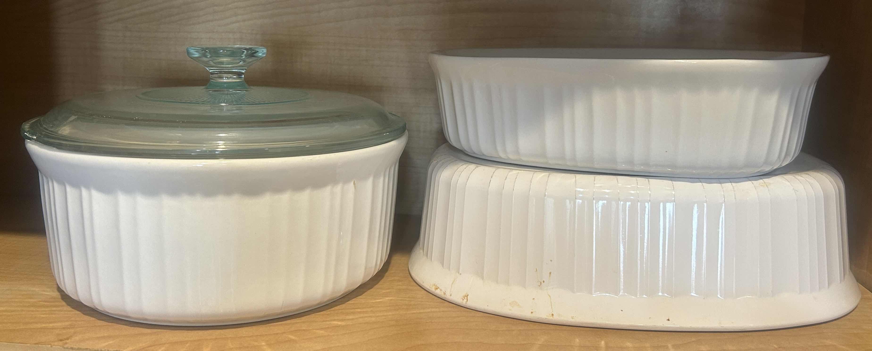 Photo 1 of SHELF / CORNING WARE