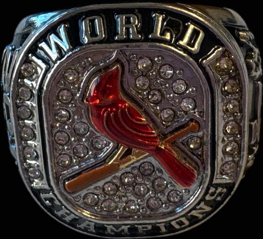 Photo 1 of REPLICA 2011 ST. LOUIS CARDINALS WORLD SERIES CHAMPIONSHIP RING, SILVER TONE JEWELRY
APPROXIMATE SIZE 11