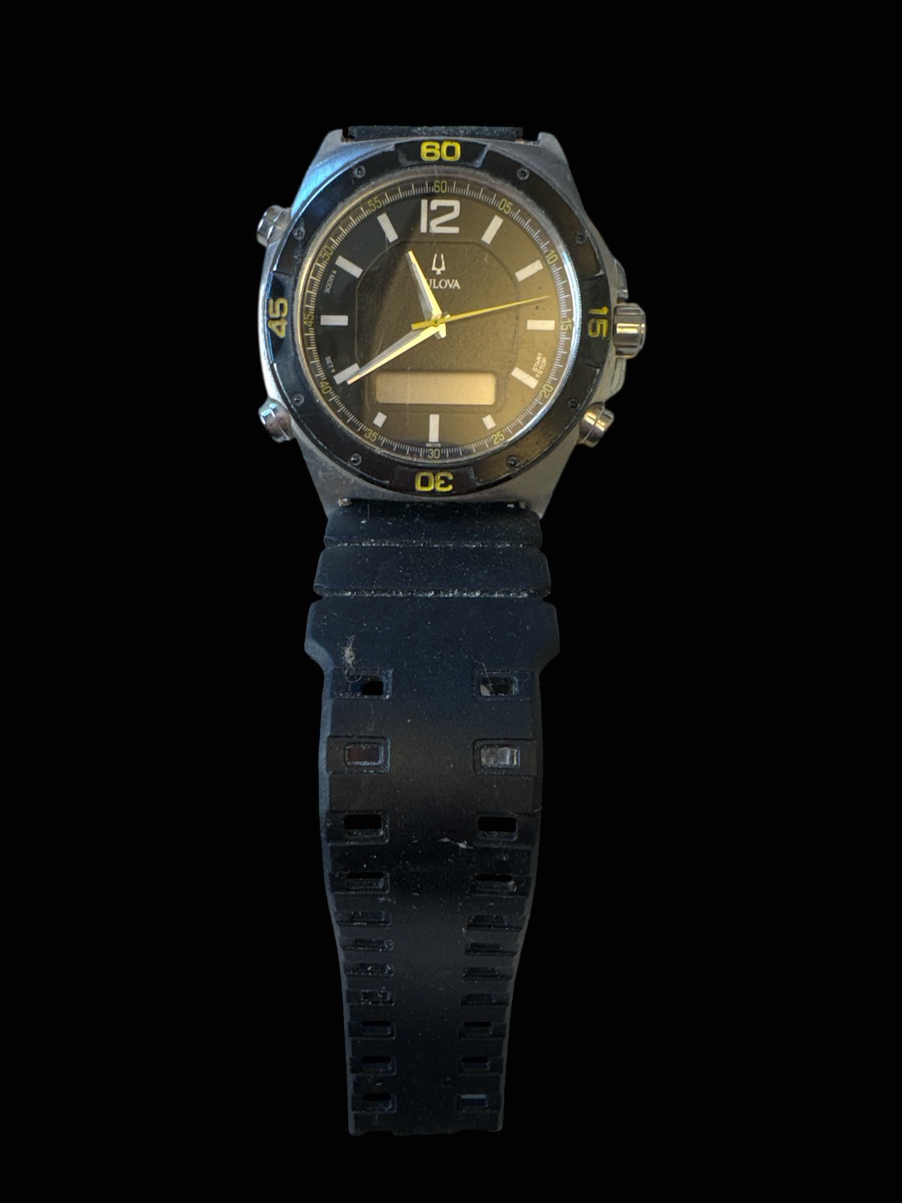 Photo 1 of 3- VINTAGE MENS WATCHES, BLACK AND SILVER TONE JEWELRY 

L9”