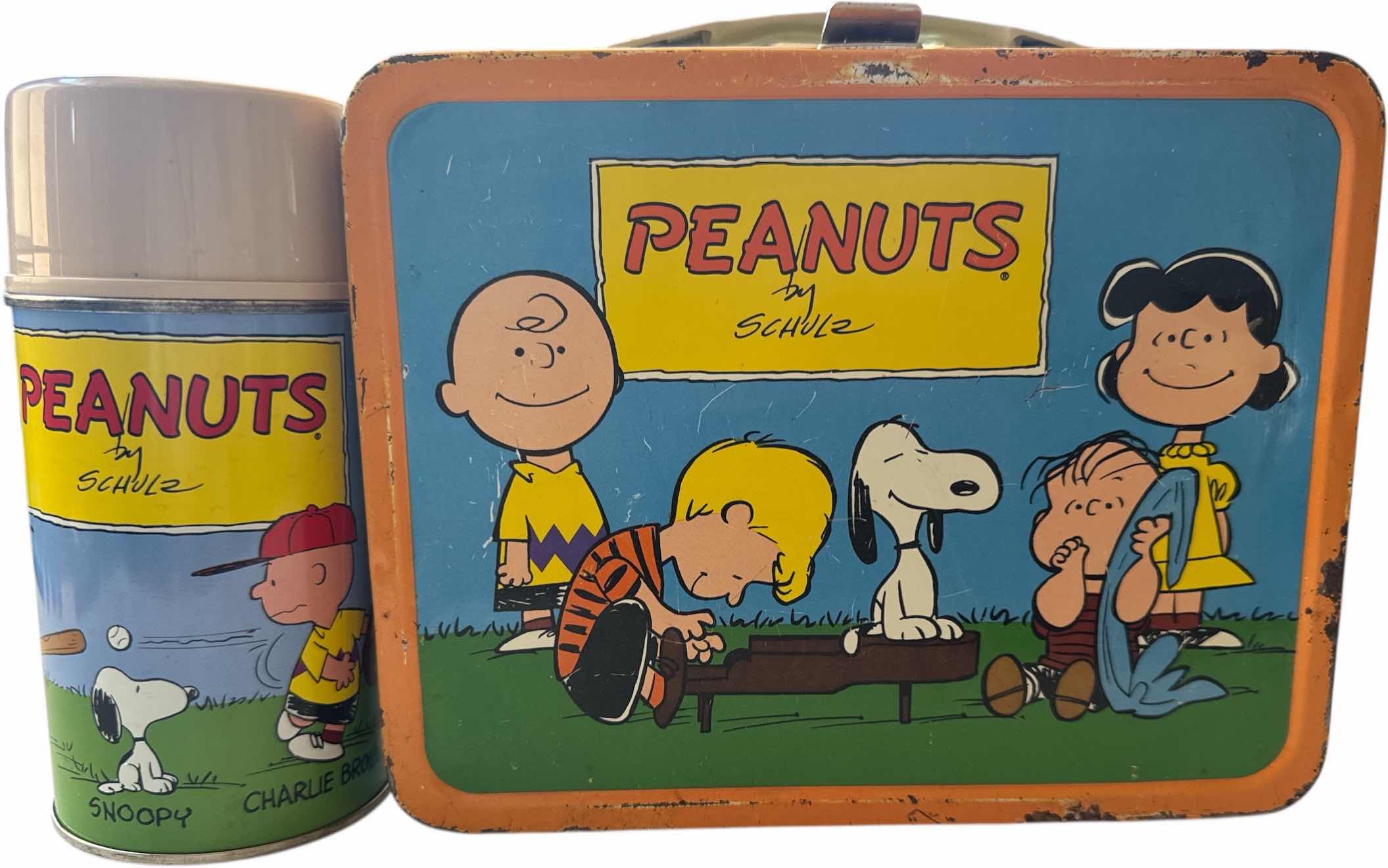 Photo 1 of VINTAGE PEANUTS METAL LUNCH BOX AND THERMAL

8.5” X 4” X 6.75”