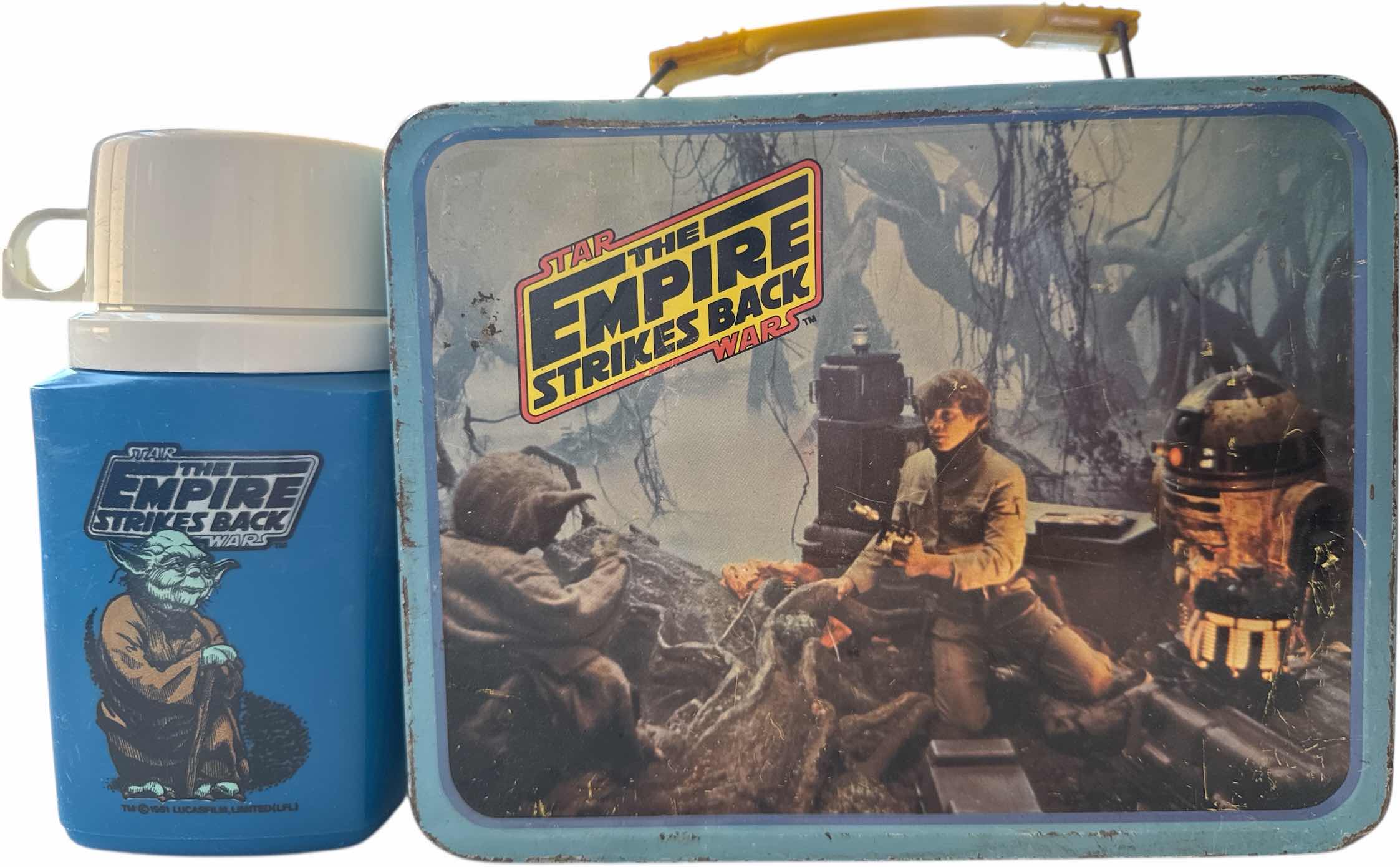 Photo 1 of VINTAGE 1981 STARWARS THE EMPIRE STIKES BACK METAL LUNCH BOX AND THERMAL
8.75” X 4” X H7”