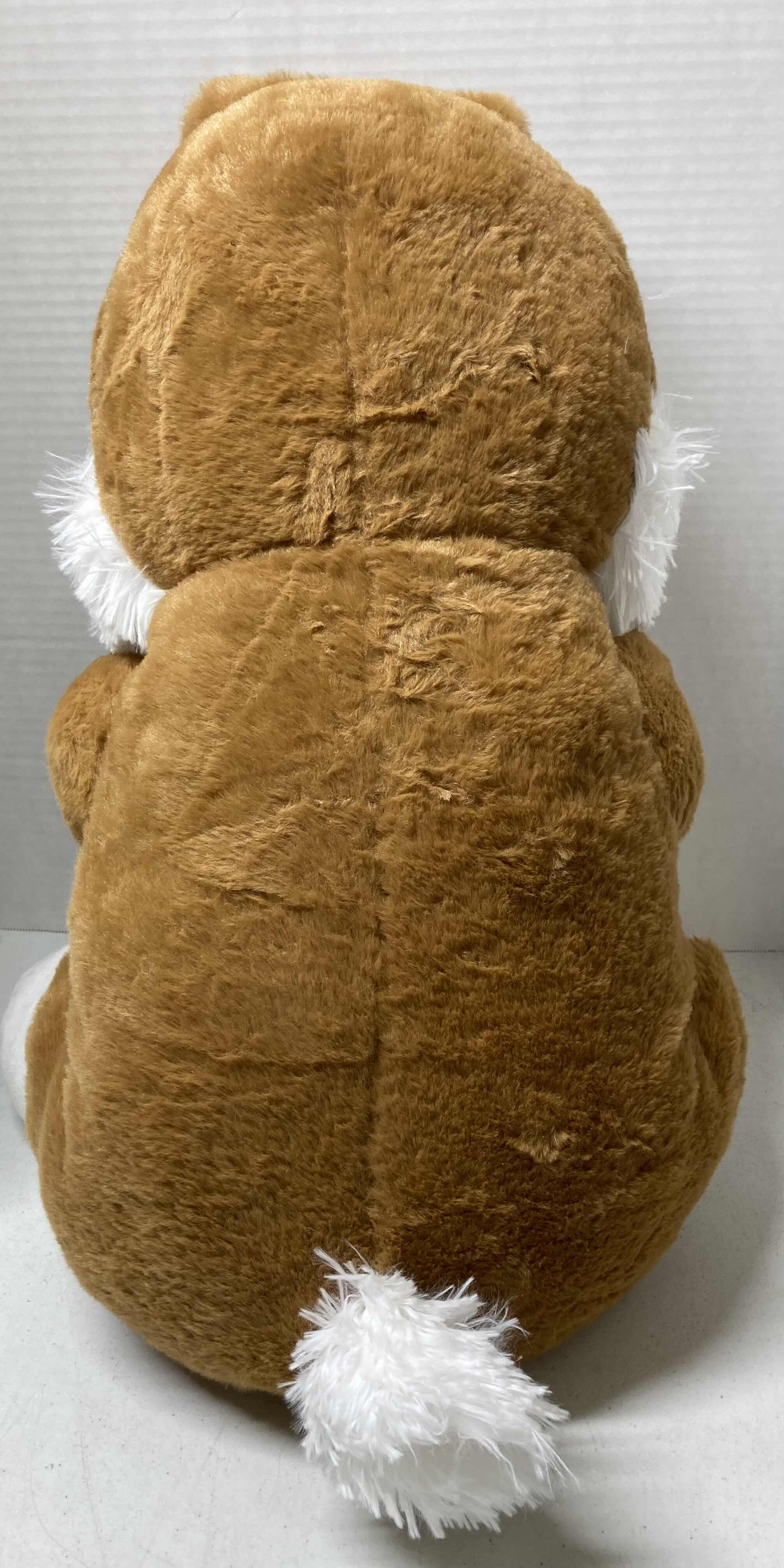Photo 3 of NEW KAISYANG INTERNATIONAL 22” EASTER BROWN RABBIT W CARROT