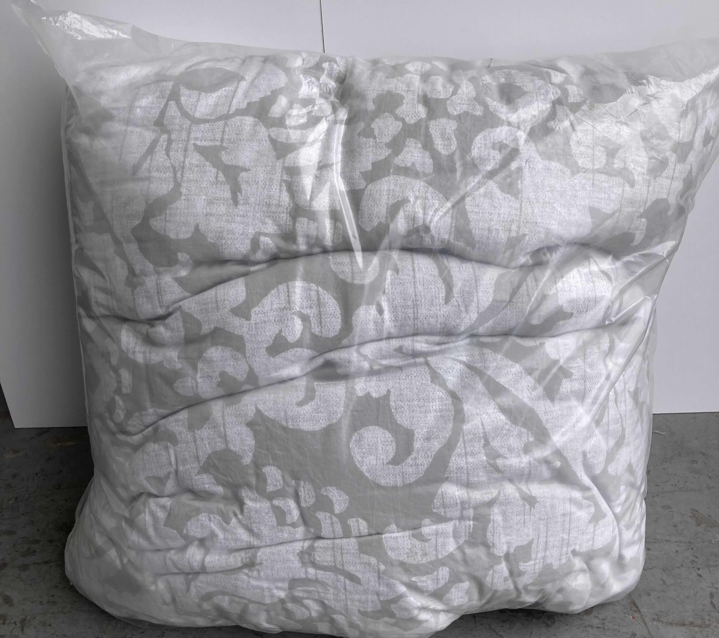 Photo 5 of $58.   NEW REVMAN STONE COTTAGE GREY KING COMFORTER SET-KING COMFORTER W 2 KING PILLOW SHAMS