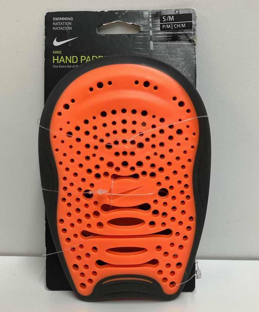 Photo 3 of NIKE HAND PADDLES ADULT SIZE S/M