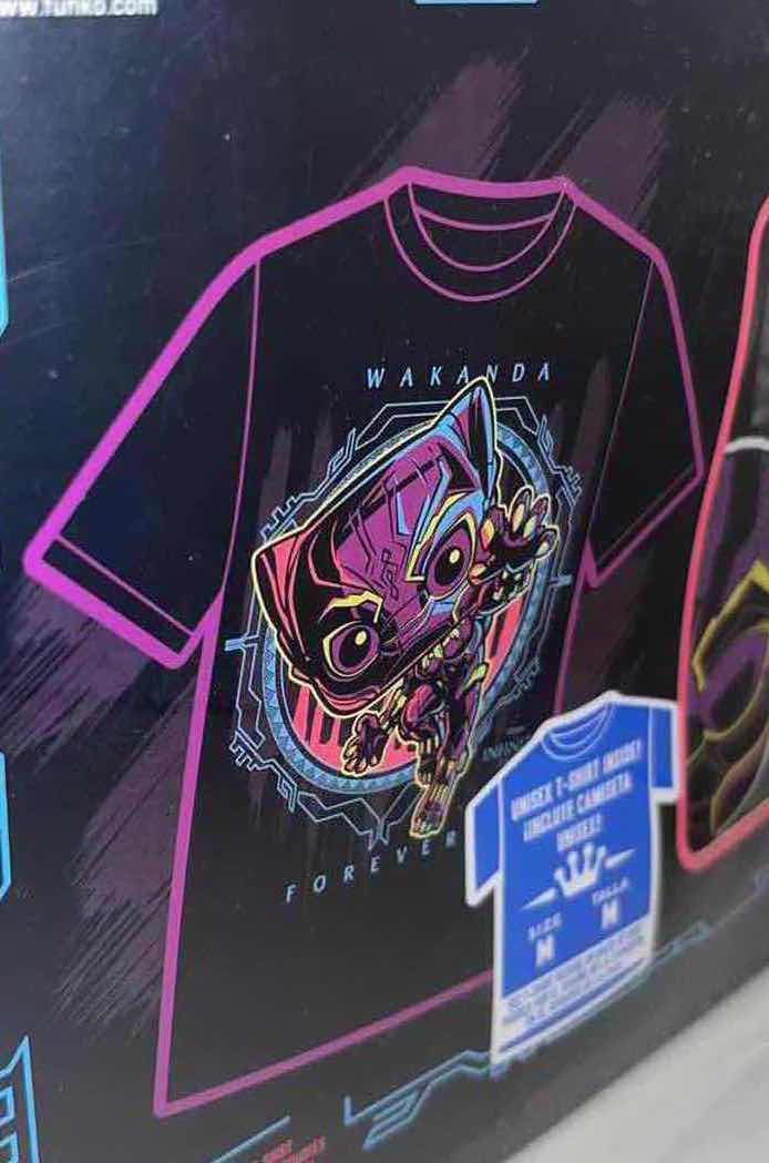 Photo 2 of BRAND NEW FUNKO POP TEES! MARVEL STUDIOS THE INFINITY SAGA, WAKANDA FOREVER UNISEX T-SHIRT SIZE MEDIUM & BLACK PANTHER VINYL FIGURE $49.99 (1)