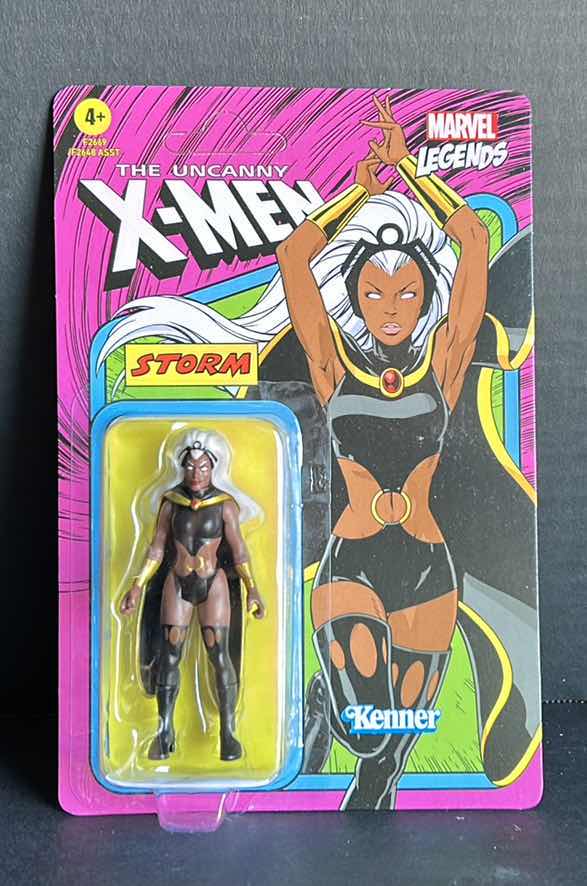 Photo 1 of BRAND NEW KENNER MARVEL LEGENDS X MEN - STORM