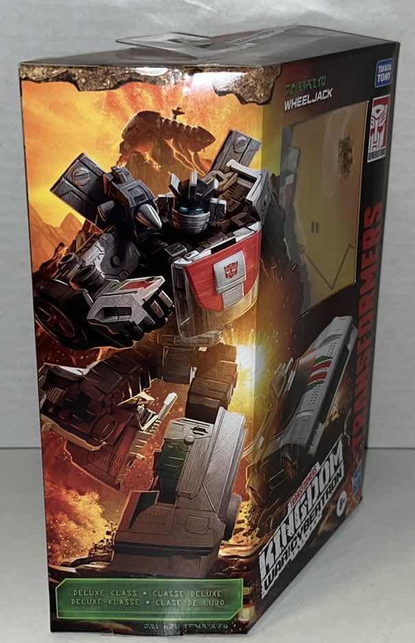 Photo 2 of BRAND NEW HASBRO TAKARA TOMY TRANSFORMERS KINGDOM WAR FOR CYBERTRON TRILOGY “WHEELJACK” (1)