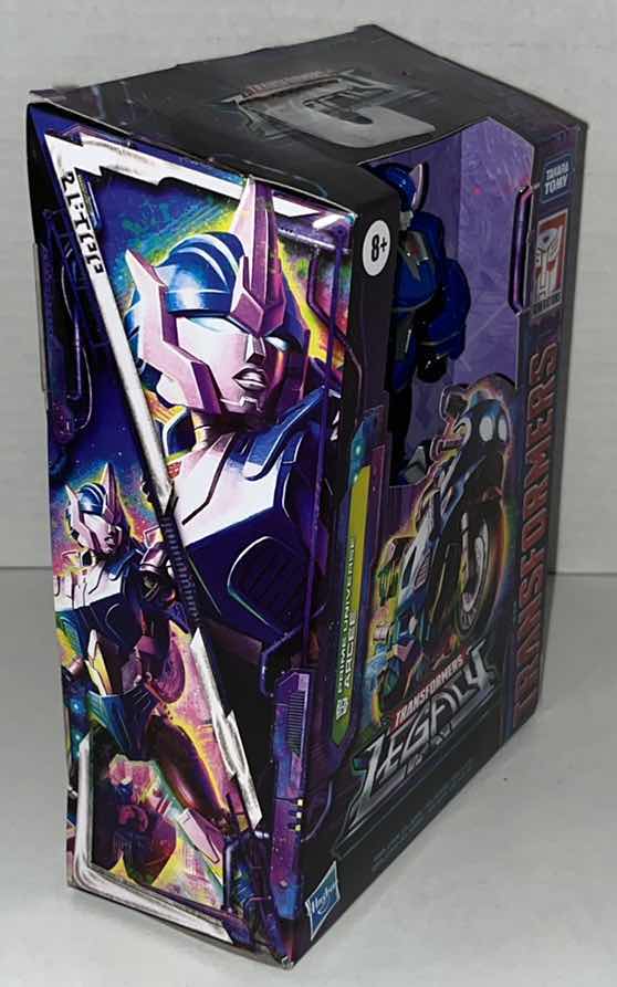 Photo 2 of BRAND NEW HASBRO TAKARA TOMY TRANSFORMERS LEGACY, PRIME UNIVERSE
 “ARCEE” (1)