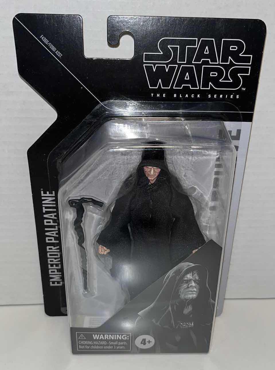 Photo 1 of NEW HASBRO STAR WARS THE BLACK SERIES ARCHIVE ACTION FIGURE, “EMPEROR PALPATINE” $29.00 (1)