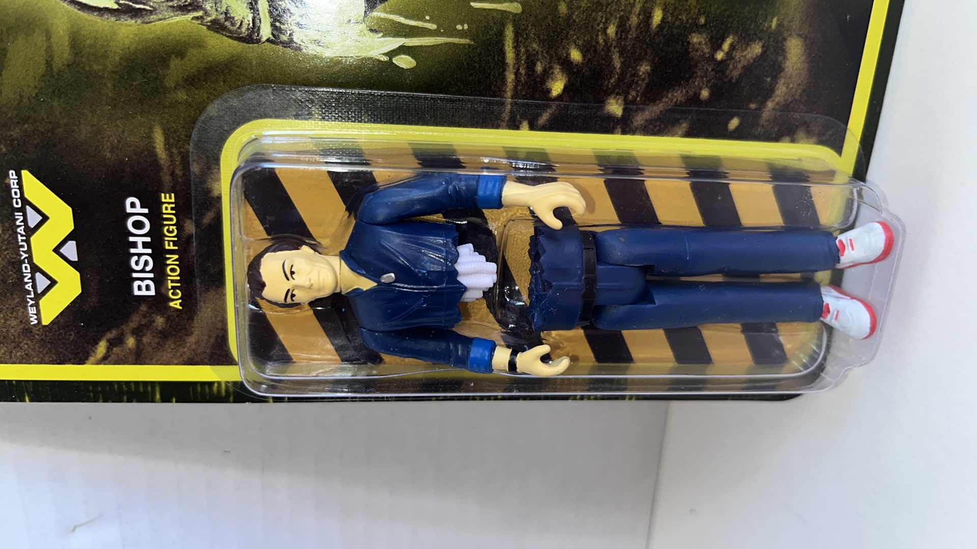 Photo 2 of NEW SUPER 7 REACTION FIGURES, ALIENS “BISHOP” (1)