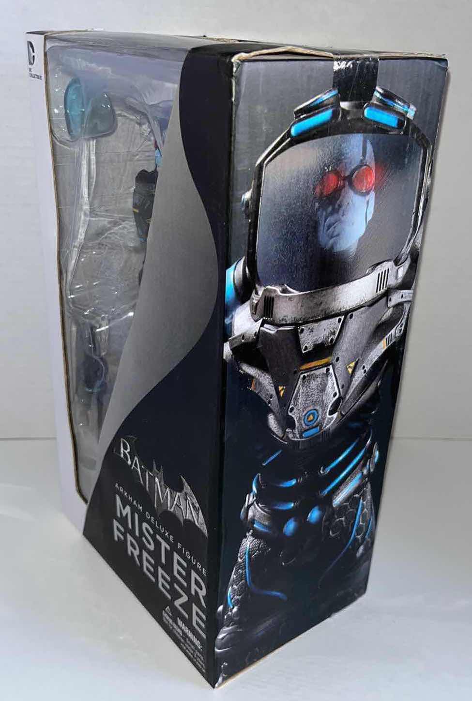 Photo 4 of BRAND NEW DC COLLECTIBLES BATMAN ARKHAM DELUXE FIGURE “MISTER FREEZE” (1)