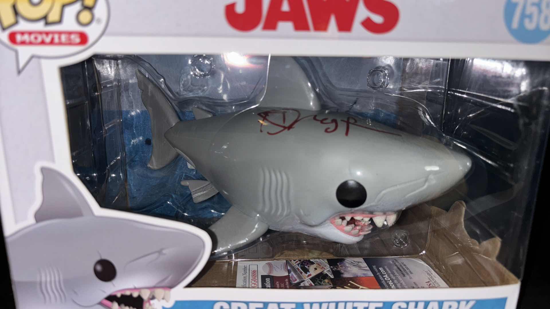 Photo 1 of NEW FUNKO POP! MOVIES VINYL FIGURE, RICHARD DREYFUSS SIGNED #758 JAWS GREAT WHITE SHARK, JSA COA INCLUDED $250.00