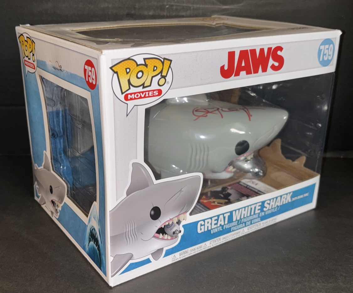 Photo 3 of NEW FUNKO POP! MOVIES VINYL FIGURE, RICHARD DREYFUSS SIGNED #759 JAWS GREAT WHITE SHARK (WITH DIVING TANK), JSA COA INCLUDED 