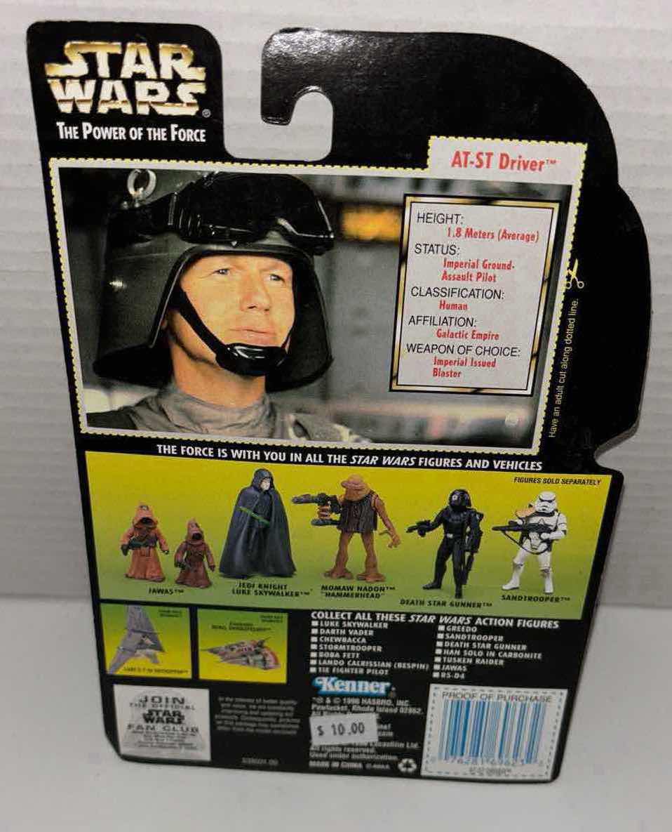 Photo 3 of NEW KENNER STAR WARS THE POWER OF THE FORCE ACTION FIGURE, AT-ST DRIVER W BLASTER RIFLE & PISTOL