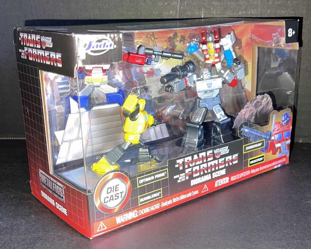 Photo 2 of NEW JADA TOYS METALFIGS THE TRANSFORMERS DIORAMA SCENE