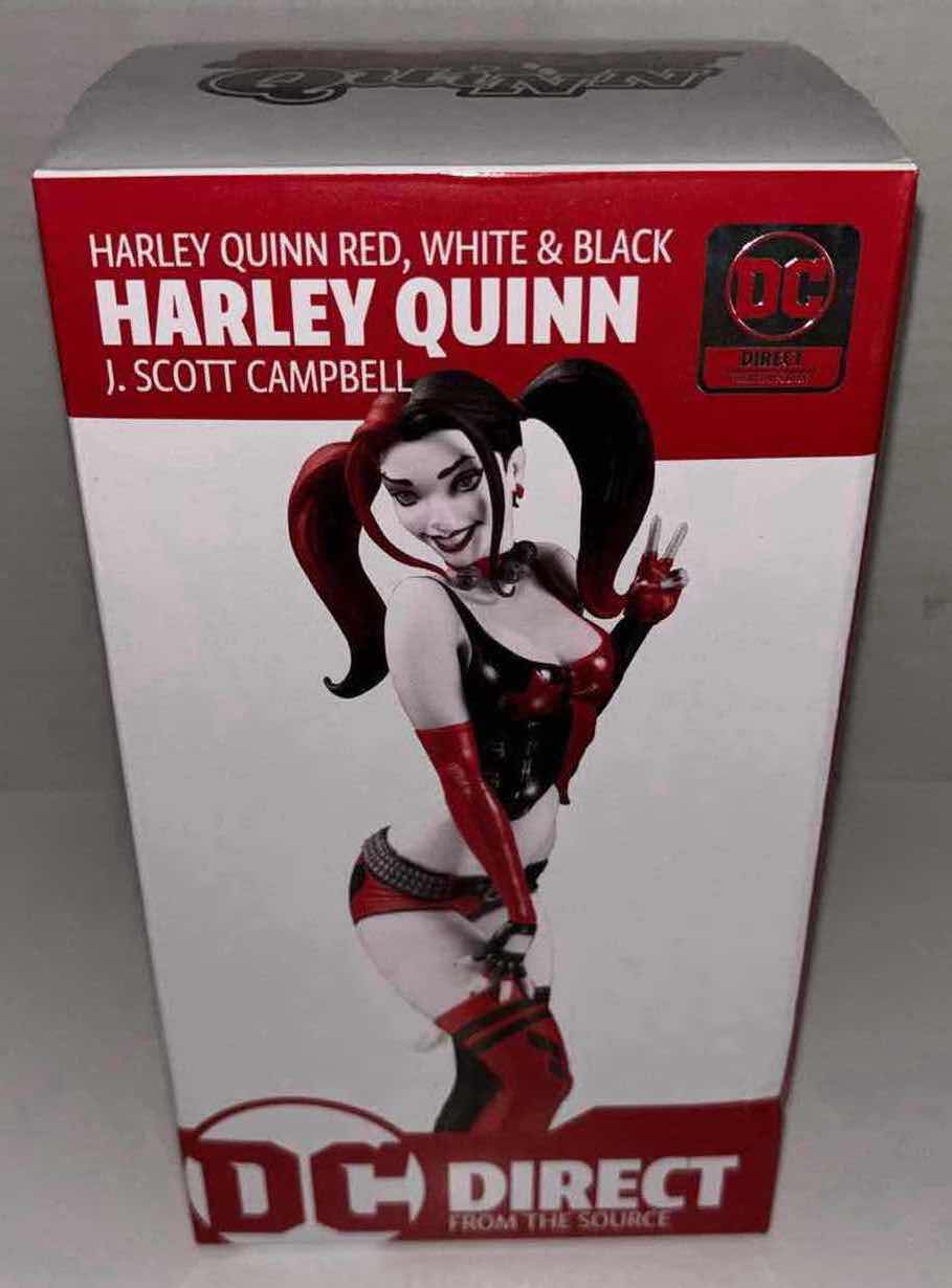 Photo 3 of BRAND NEW MCFARLANE TOYS DC DIRECT HARLEY QUINN RED, WHITE & BLACK 7.5” RESIN STATUE BY J. SCOTT CAMPBELL 