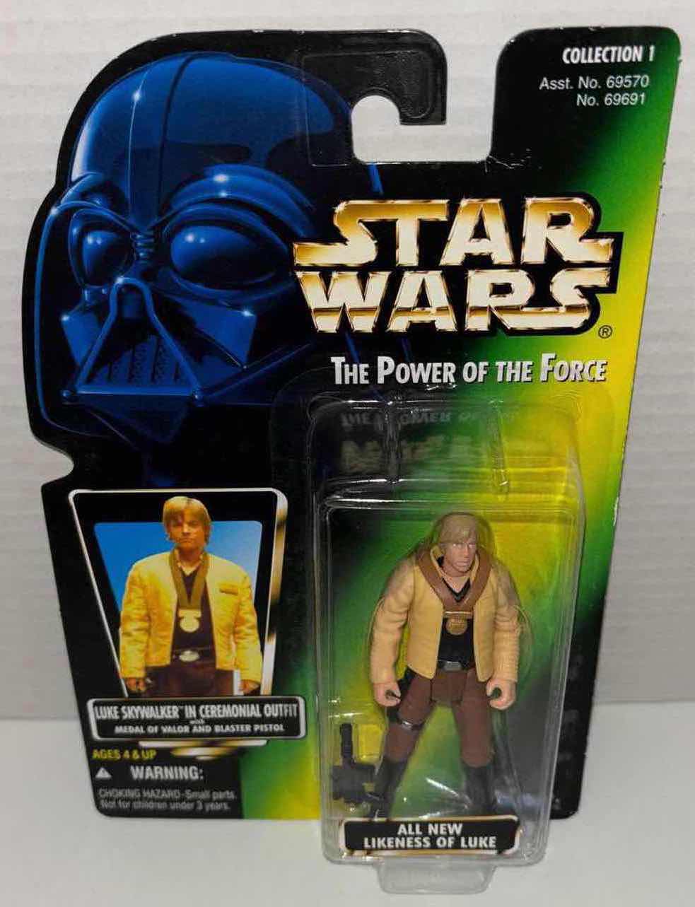 Photo 1 of NEW KENNER STAR WARS THE POWER OF THE FORCE ACTION FIGURE, LUKE SKYWALKER IN CEREMONIAL OUTFIT W MEDAL OF VALOR & BLASTER PISTOL