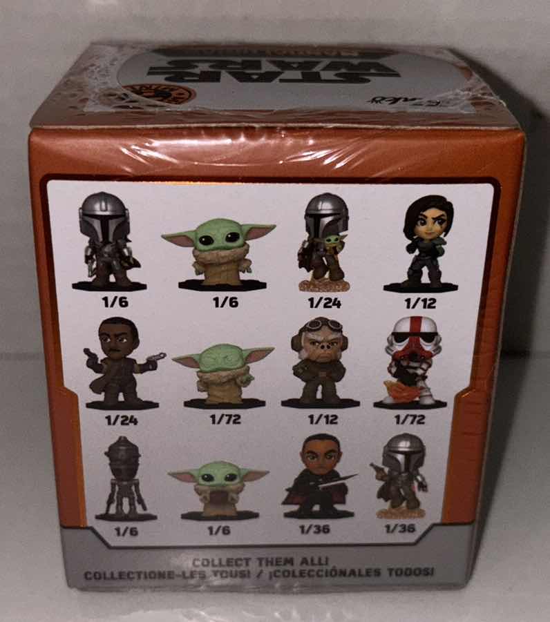 Photo 3 of NEW FUNKO MYSTERY MINIS BOBBLE-HEAD FIGURINE, STAR WARS THE MANDALORIAN & MONOGRAM DISNEY SOFT TOUCH BAG CLIP THE CHILD “SNACK TIME”
