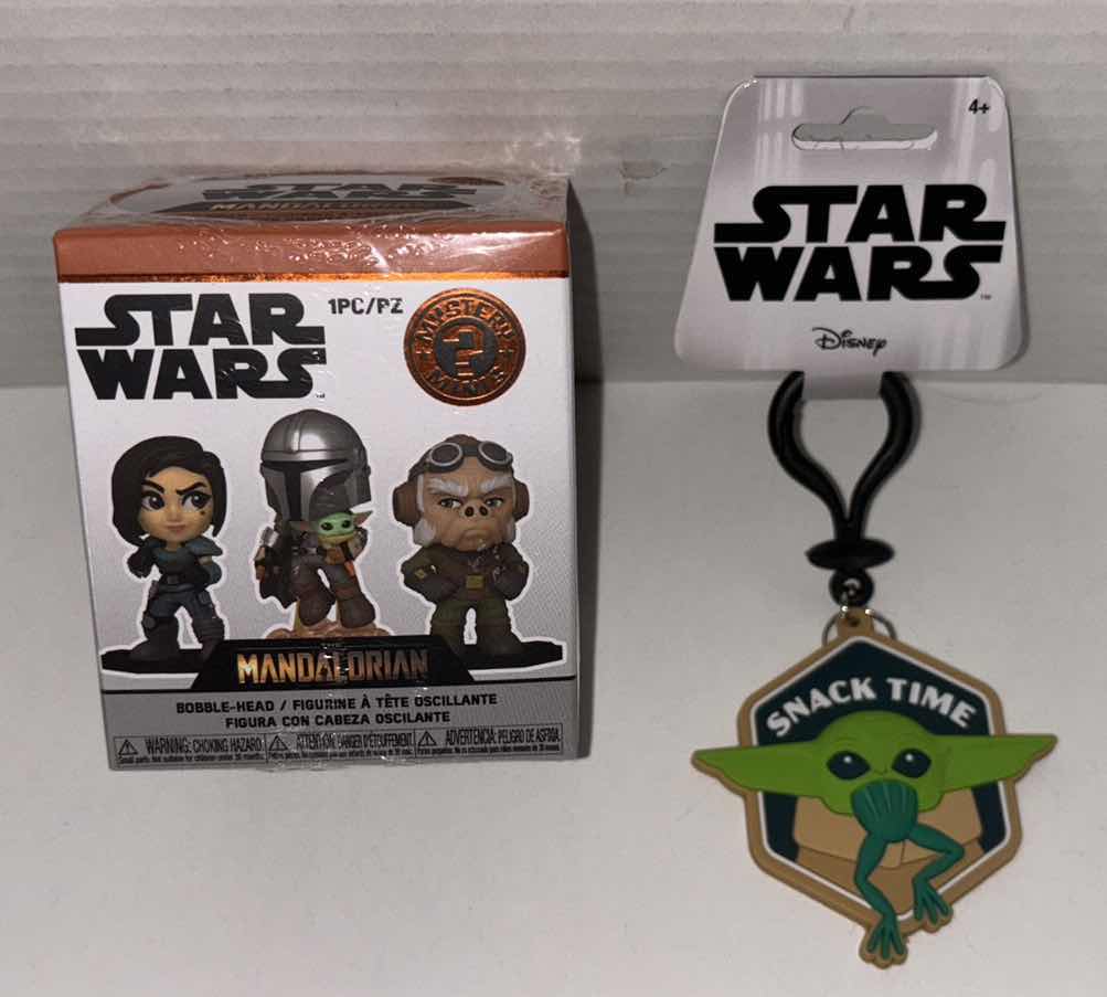 Photo 1 of NEW FUNKO MYSTERY MINIS BOBBLE-HEAD FIGURINE, STAR WARS THE MANDALORIAN & MONOGRAM DISNEY SOFT TOUCH BAG CLIP THE CHILD “SNACK TIME”