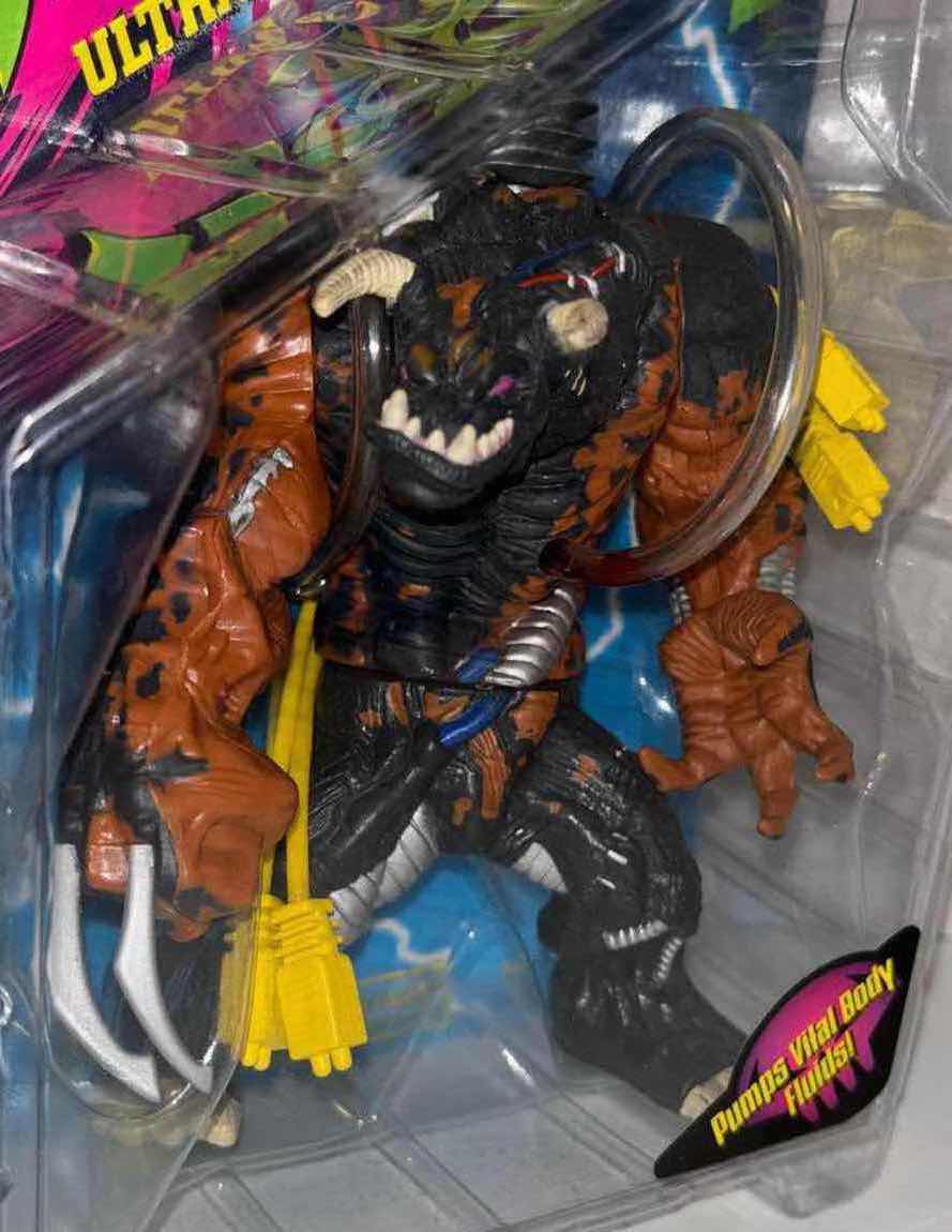 Photo 3 of NEW MCFARLANE TOYS 1996 SPAWN ULTRA-ACTION FIGURE “TREMOR II”