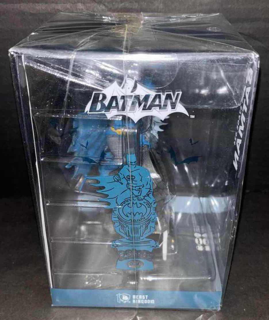 Photo 4 of NEW BEAST KINGDOM D-STAGE, DIORAMA STAGE 034 “BATMAN” 