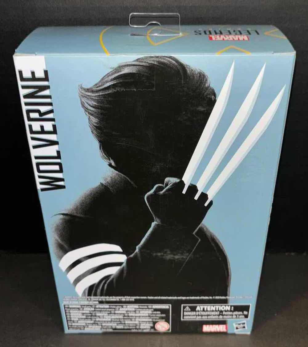 Photo 4 of NEW HASBRO MARVEL LEGENDS SERIES ACTION FIGURE W ACCESSORIES “WOLVERINE”