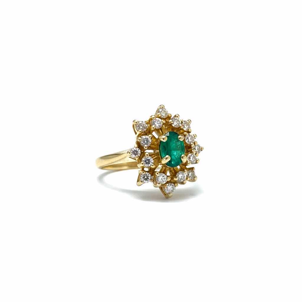 Photo 1 of 18K YELLOW GOLD 0.40 EMERALD &  0.30 DIAMOND RING  TTL GRAMS 4.32 (APPROX. SIZE 7) W INSURANCE APPRAISAL ITEM #2011