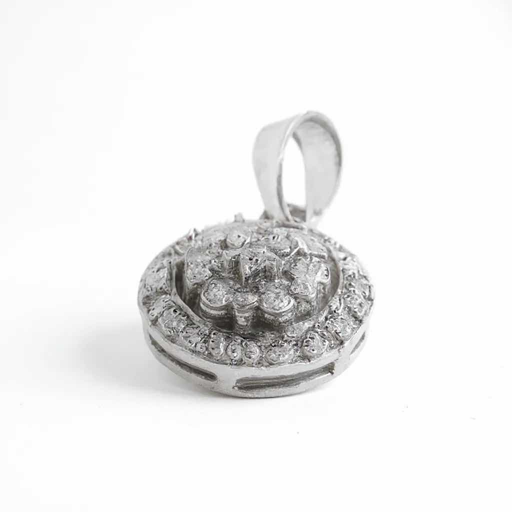 Photo 1 of 14K WHITE GOLD W 0.55 DIAMOND PENDANT TTL GRAMS 2.16 W INSURANCE APPRAISAL ITEM #2030  