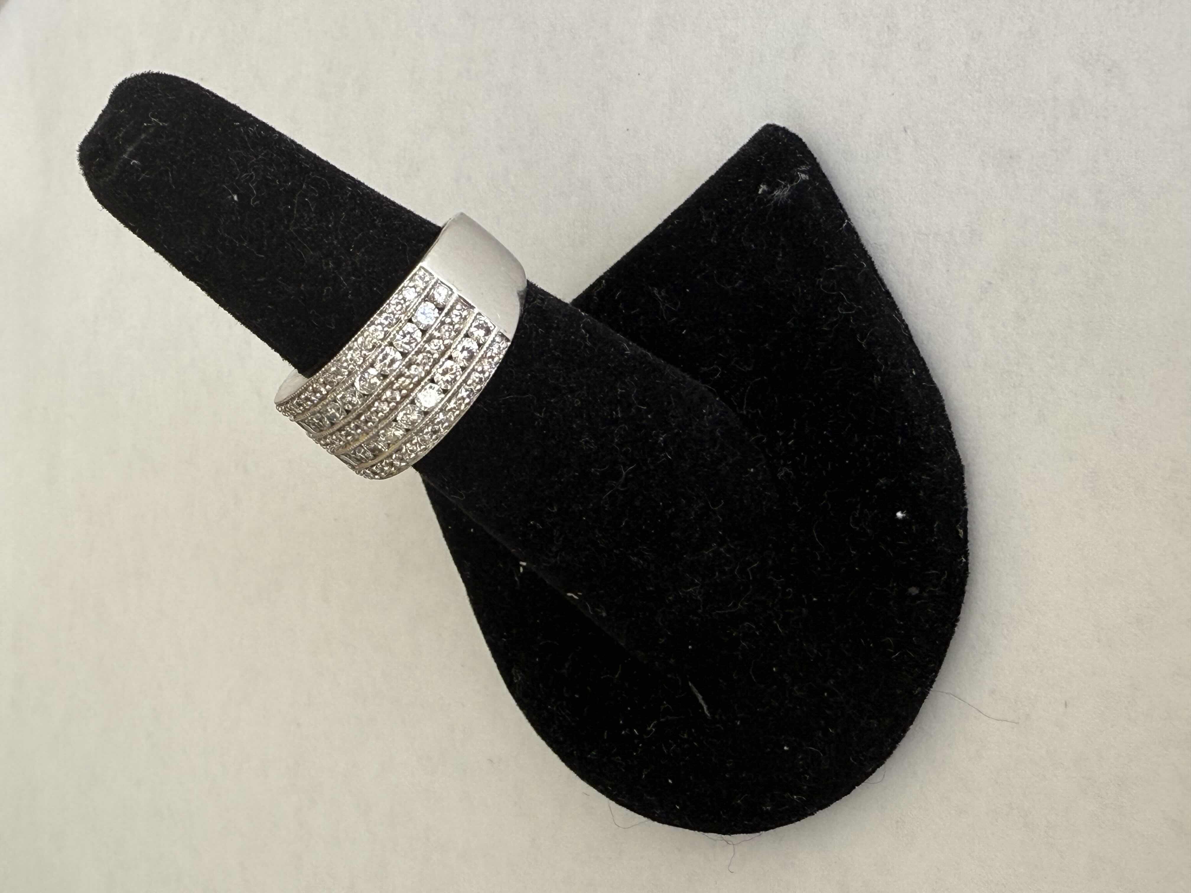 Photo 1 of 18K WHITE GOLD W 1.75cwt DIAMOND RING W INSURANCE APPRAISAL (APPROX SIZE 6) TTL GRAMS 10.68 ITEM #2003 