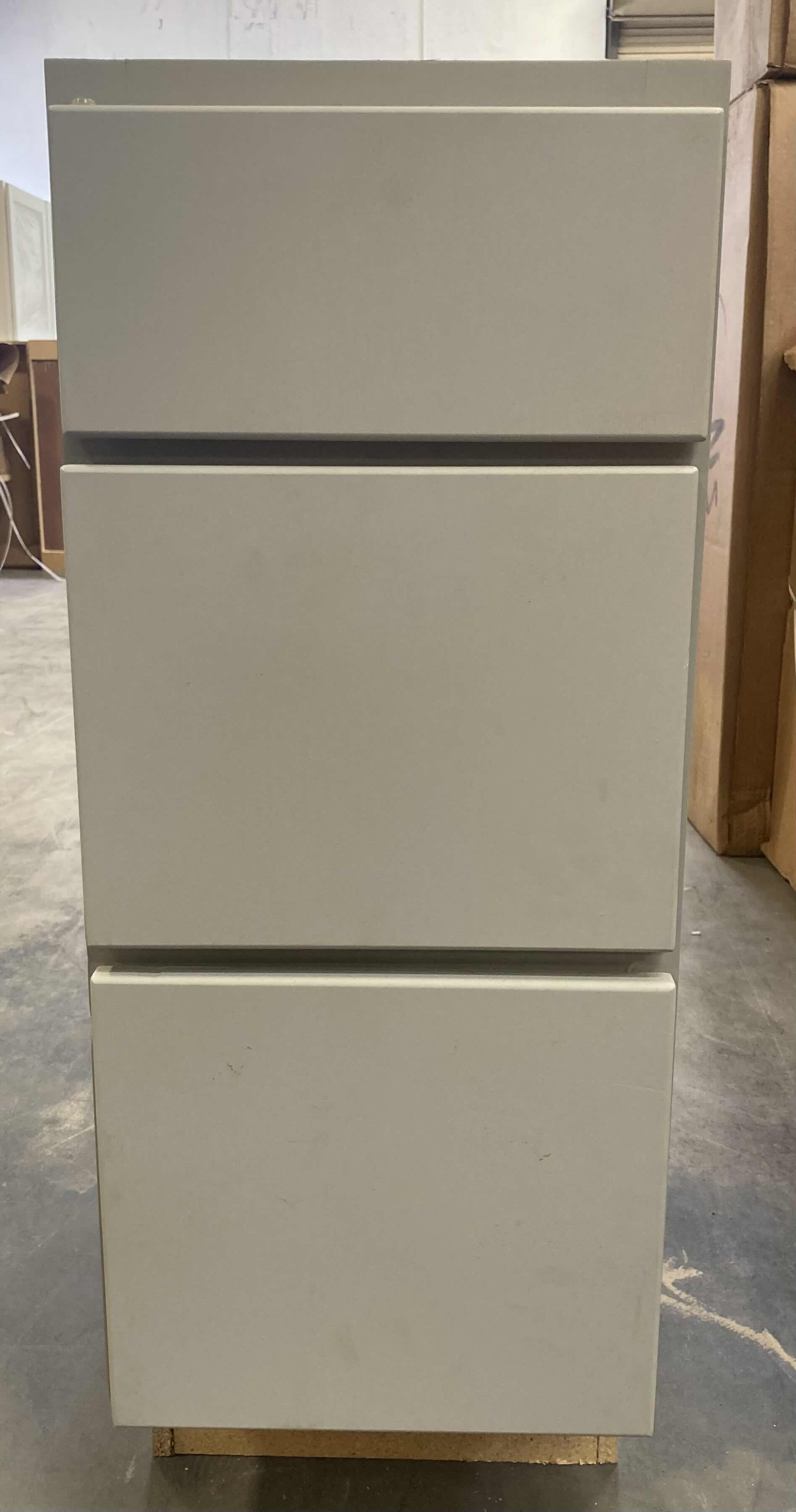 Photo 1 of LEEDO SAVOY WHITE PEBBLE FINISH 3 DRAWER BASE CABINET 12” X 21” H31.5”