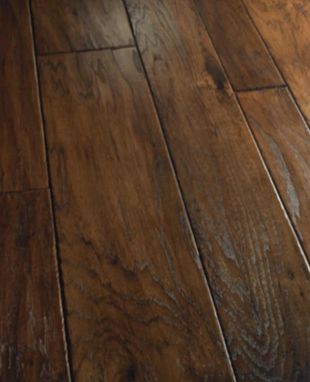 Photo 1 of CALIFORNIA CLASSICS ARMADALE WOOD FINISH GLUE DOWN HARDWOOD FLOORING 4-6” X 15-60” X RANDOM LENGTH (41.34SQFT PER CASE/21CASES APPROX 868.14SQFT TOTAL)