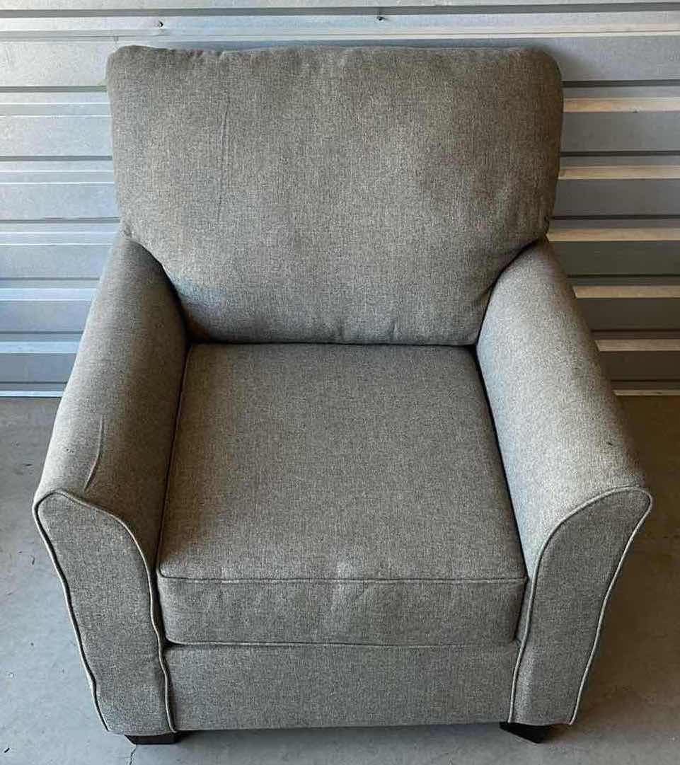 Photo 2 of KABOOM WOODS TARA STUDIO LIGHT GRAY ACCENT CHAIR 34.5” X 39.5” H36”