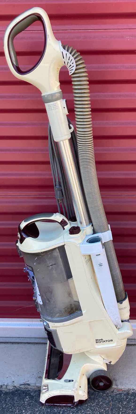 Photo 3 of SHARK ROTATOR PROFESSIONAL LIFT-AWAY UPRIGHT VACUUM MODEL UV56031