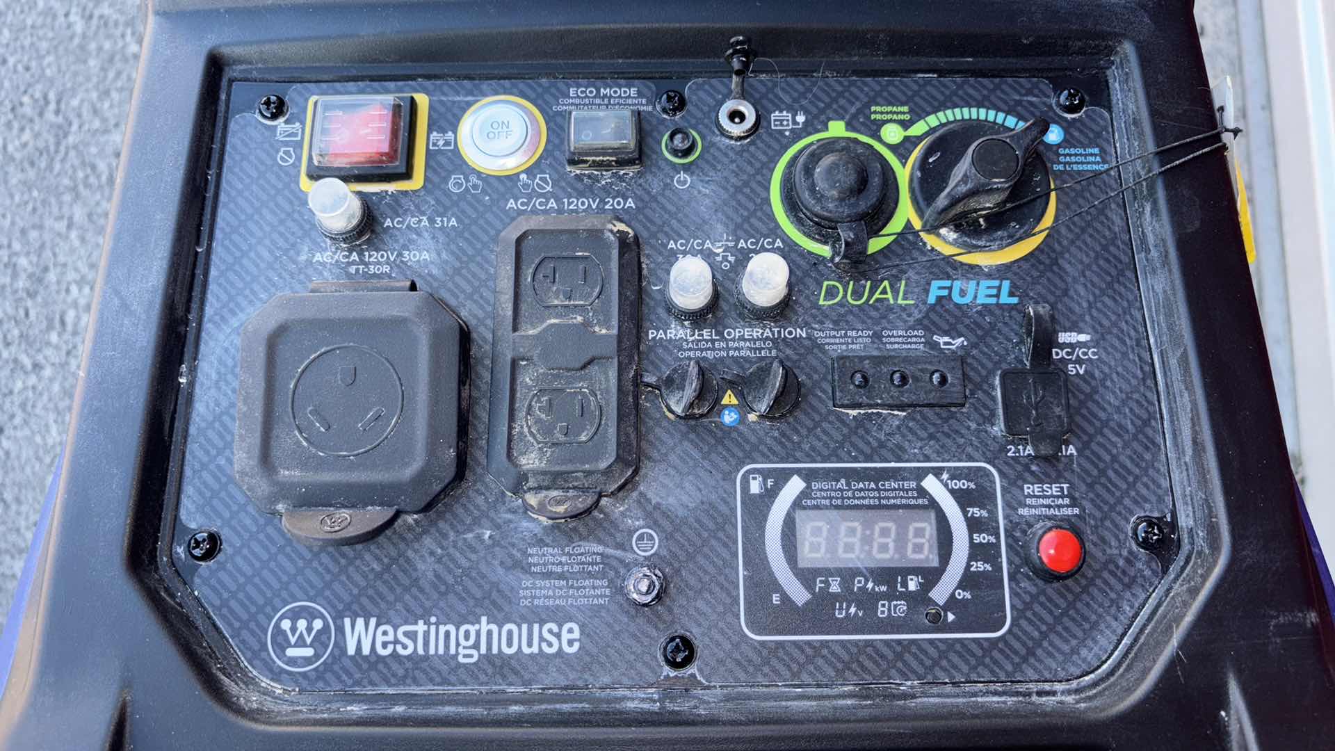 Photo 7 of WESTINGHOUSE INVERTER GENERATOR, DUAL FUEL (iGEN4500DF)