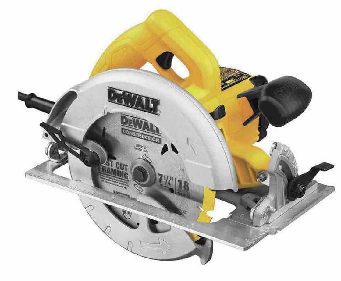 Photo 1 of DEWALT 7.25” LIGHTWEIGHT CORDED CIRCULAR SAW (DEW575)