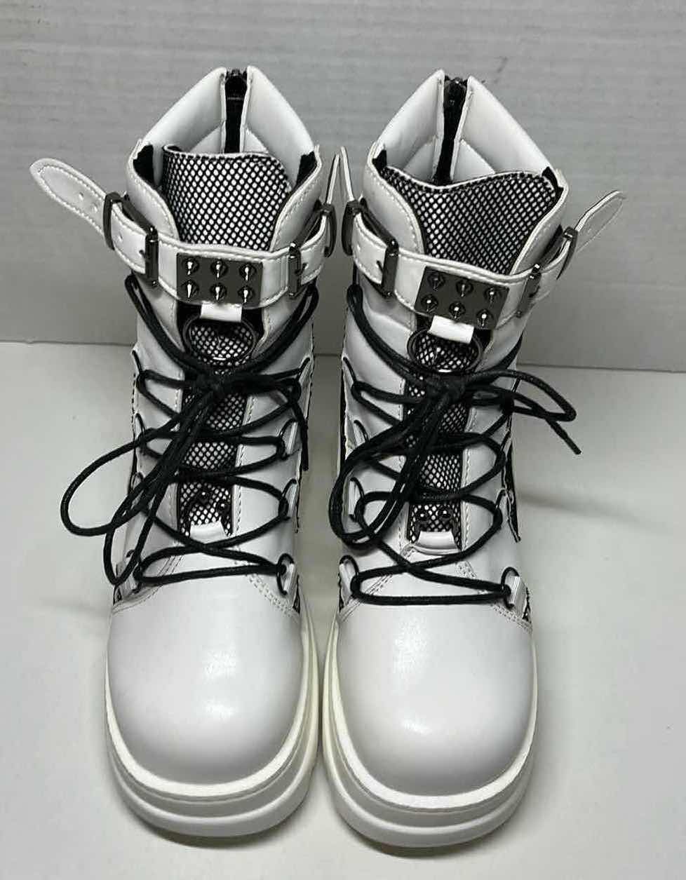 Photo 3 of PUNK ROCK STYLE 14” HIGH WHITE LEATHER & BLACK LACE PLATFORM BOOTS WOMENS SIZE 8/8.5